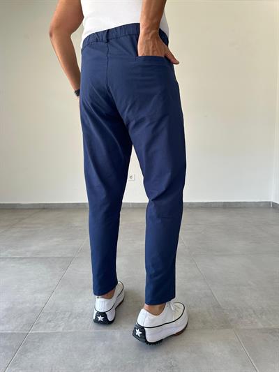 Lacivert Renk Ön Kısmı Pile Detaylı Boyfriend Kesim Keten Pantolon