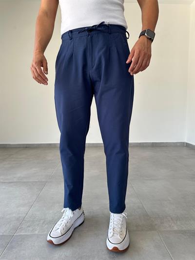 Lacivert Renk Ön Kısmı Pile Detaylı Boyfriend Kesim Keten Pantolon