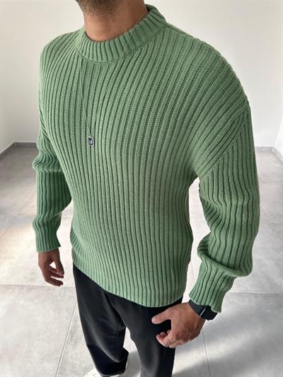 Yeşi Renk Bisiklet Yaka Oversize Örme Kazak