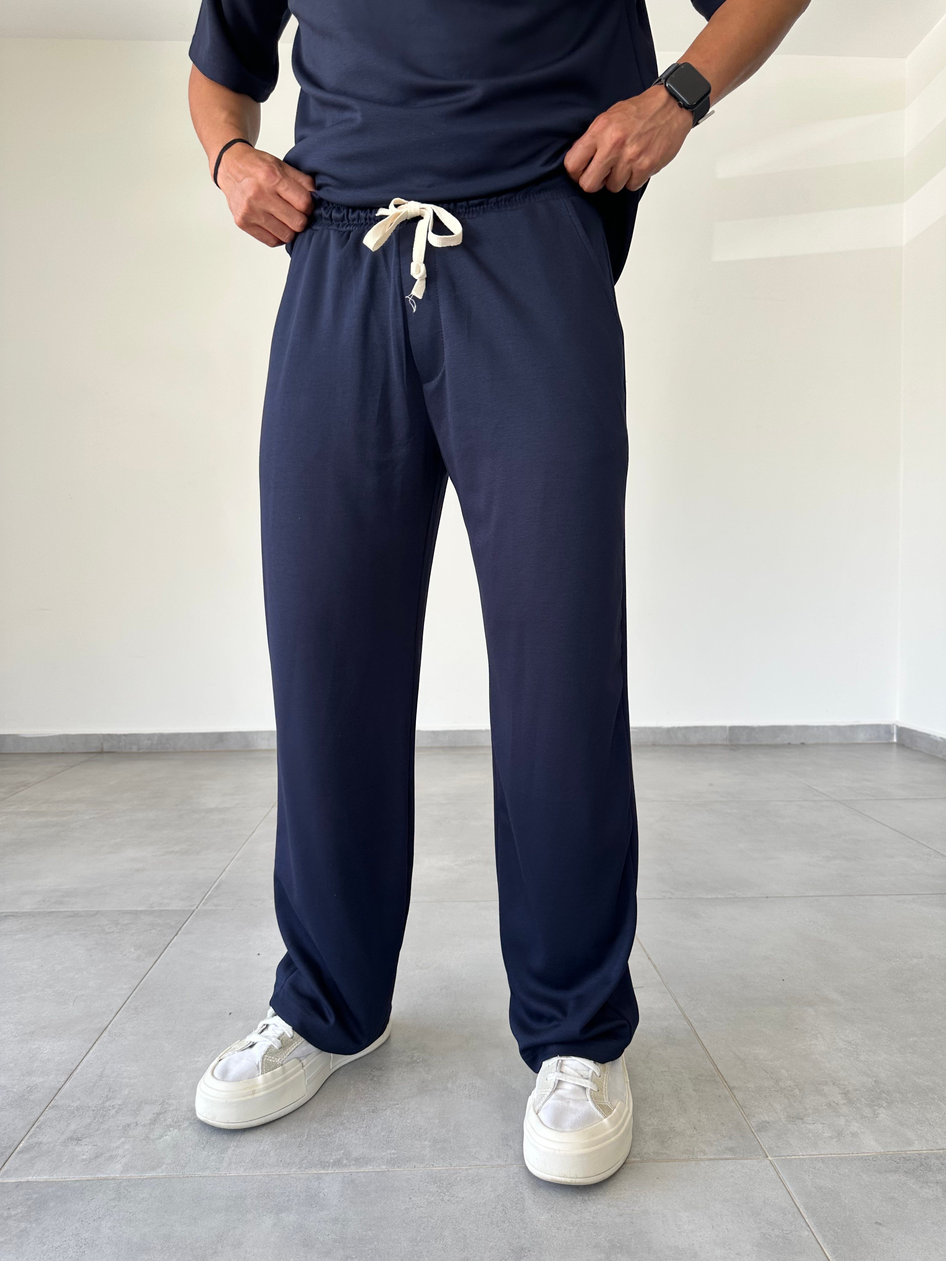 Lacivert Renk Modal Kumaş Rahat Kesim Baggy Pantolon