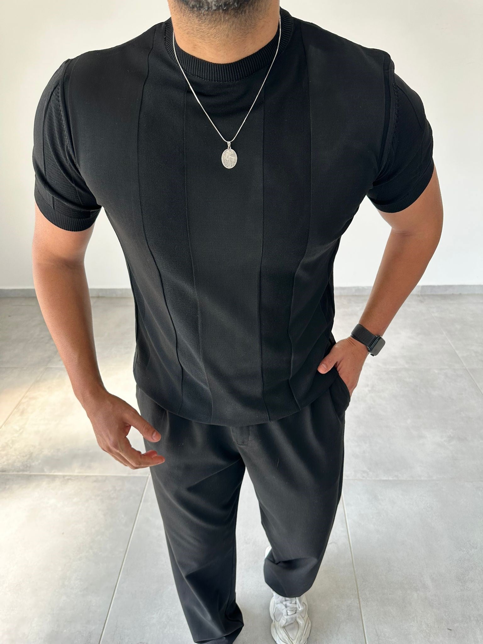 Şerit Detaylı Siyah Renk Basic T-Shirt