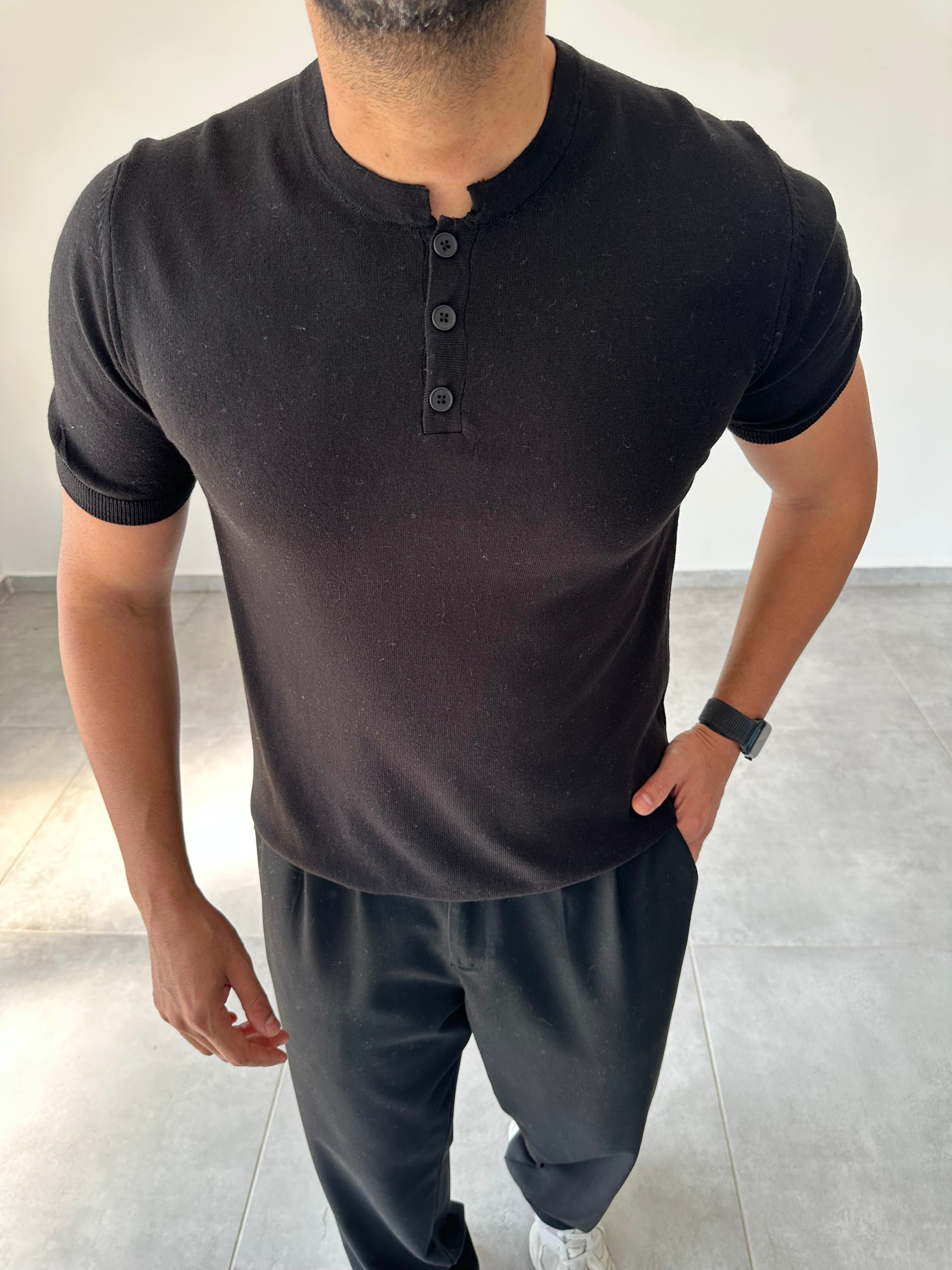 Düğme Detaylı Siyah Renk  Premium Kalite Basic Triko T-Shirt