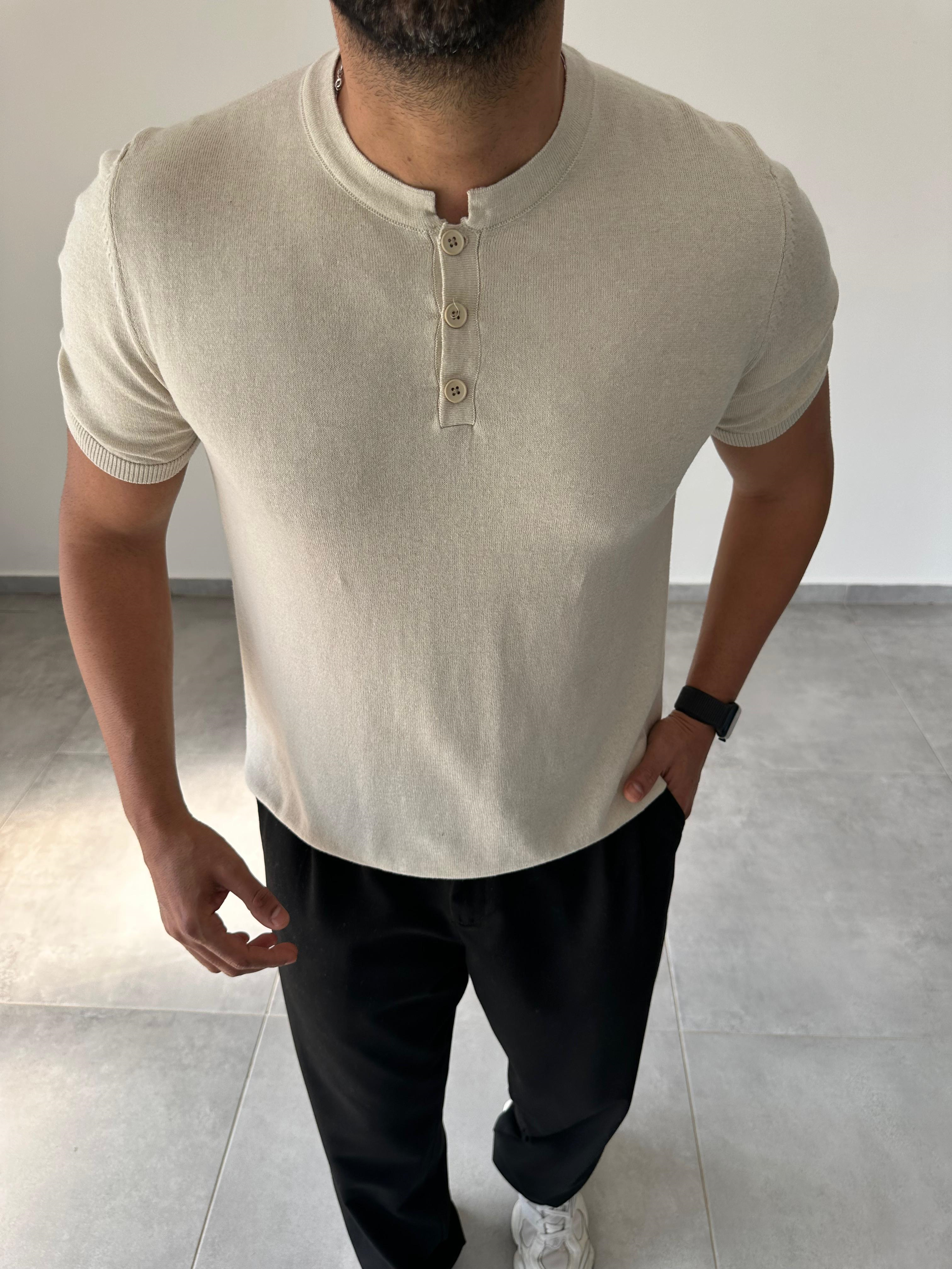 Düğme Detaylı Bej Renk  Premium Kalite Basic Triko T-Shirt