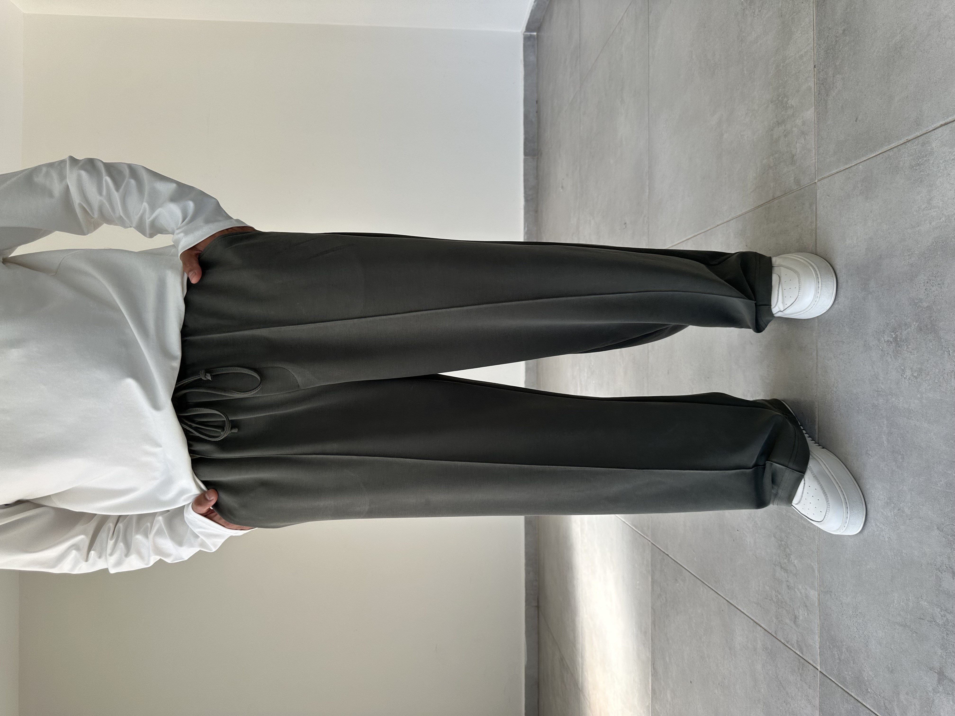 Haki Renk Kupra Kumaş Çımalı Baggy Pantolon