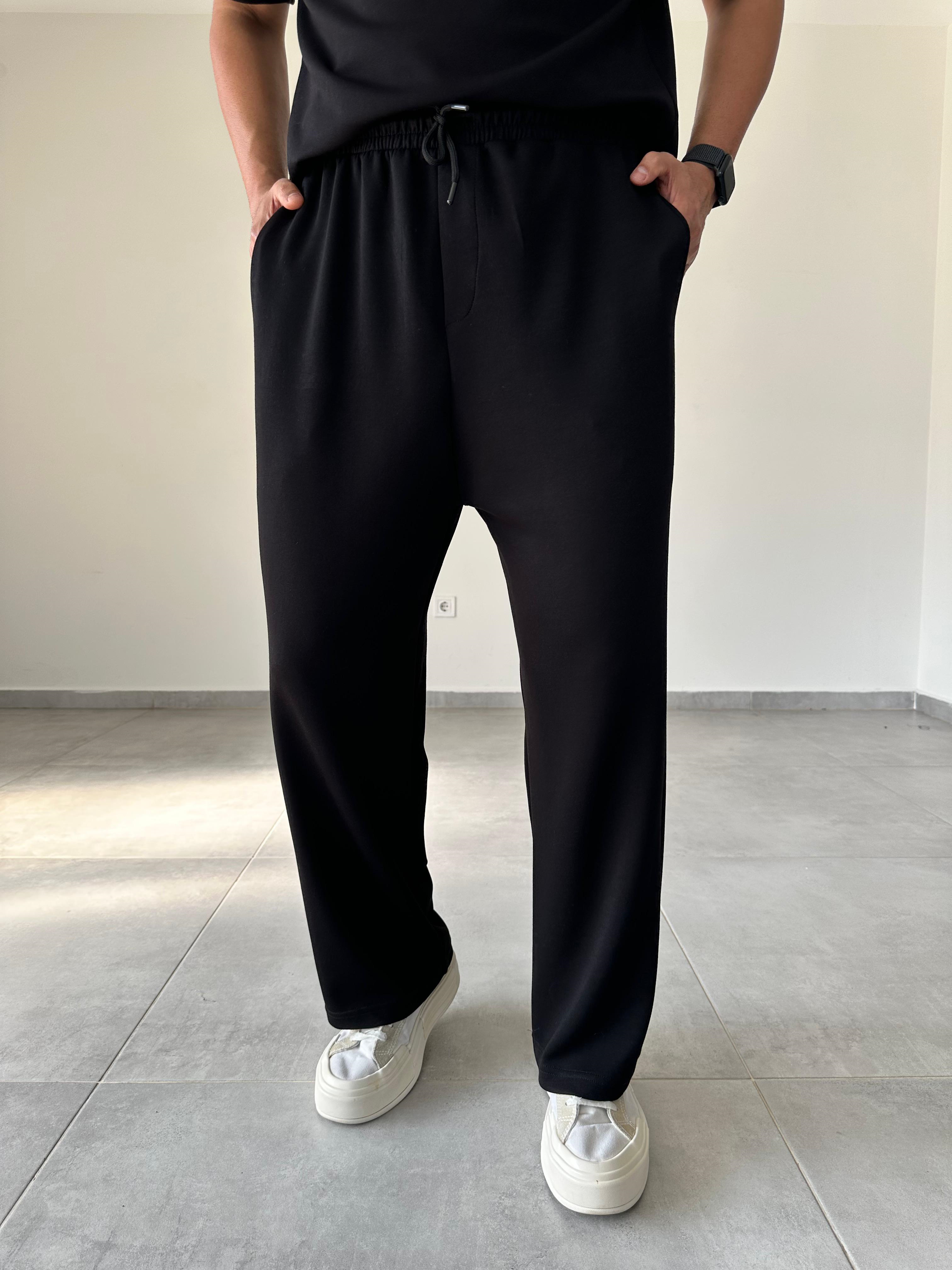 Modal Kumaş Siyah Renk Rahat Kesim Baggy Pantolon