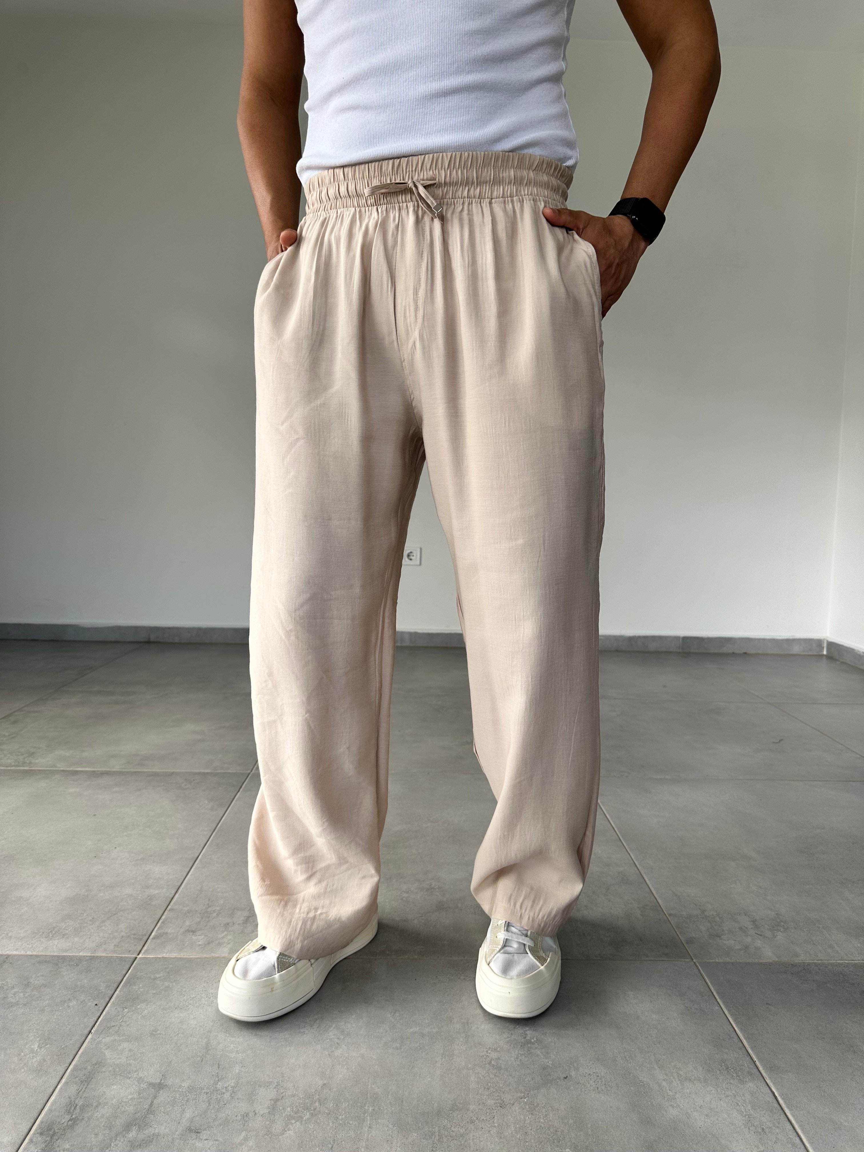 Tensel Kumaş Bej Renk Rahat Kesim İnce Baggy Pantolon
