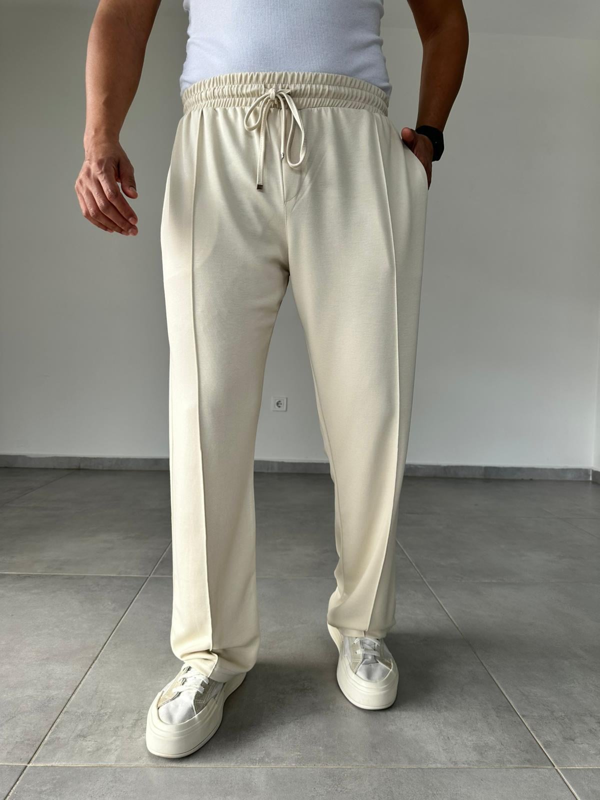 Bej Renk Modal Kumaş Ön Kısmı Çımalı Basic Baggy Pantolon
