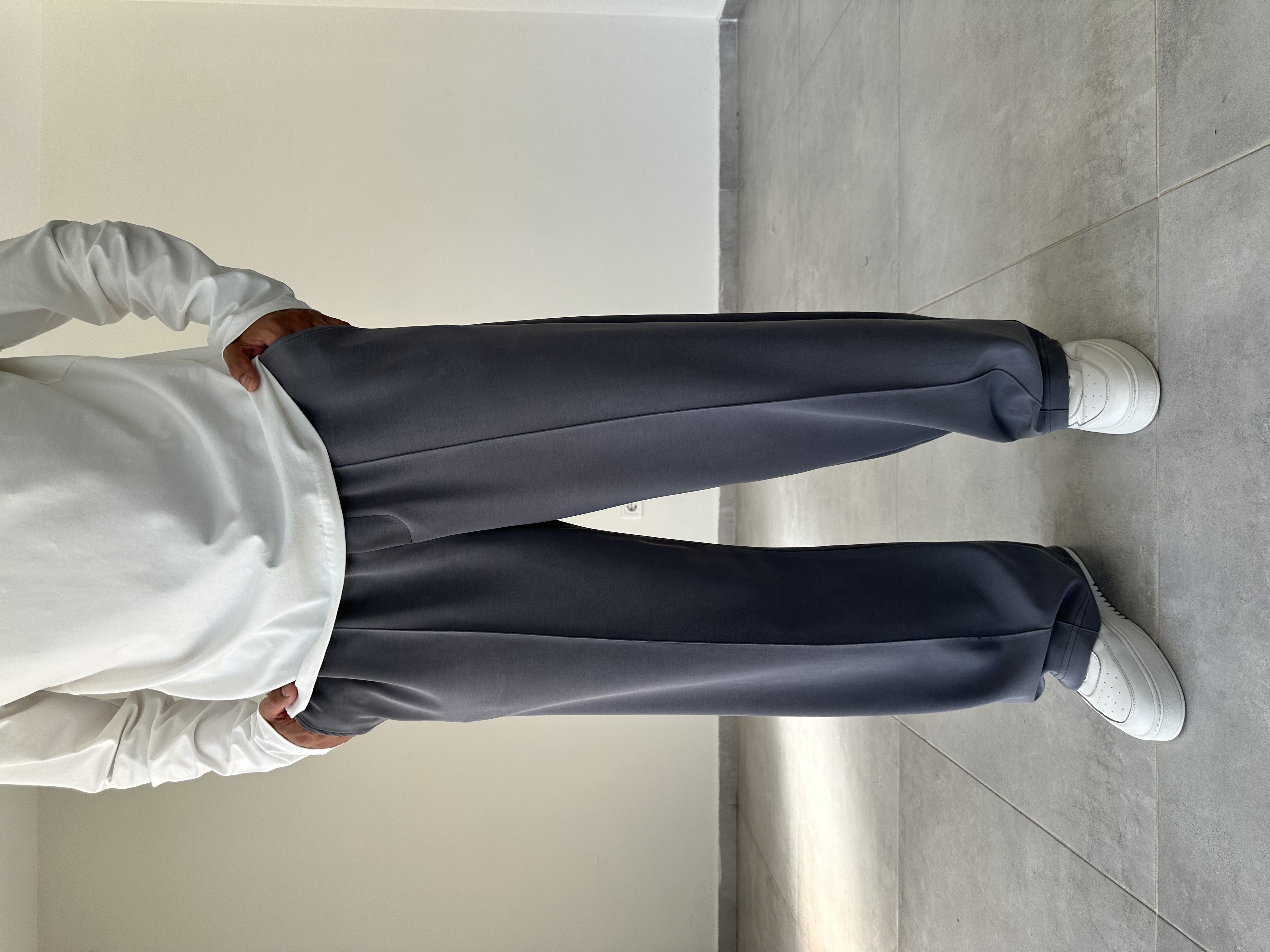 Füme Renk Kupra Kumaş Çımalı Baggy Pantolon
