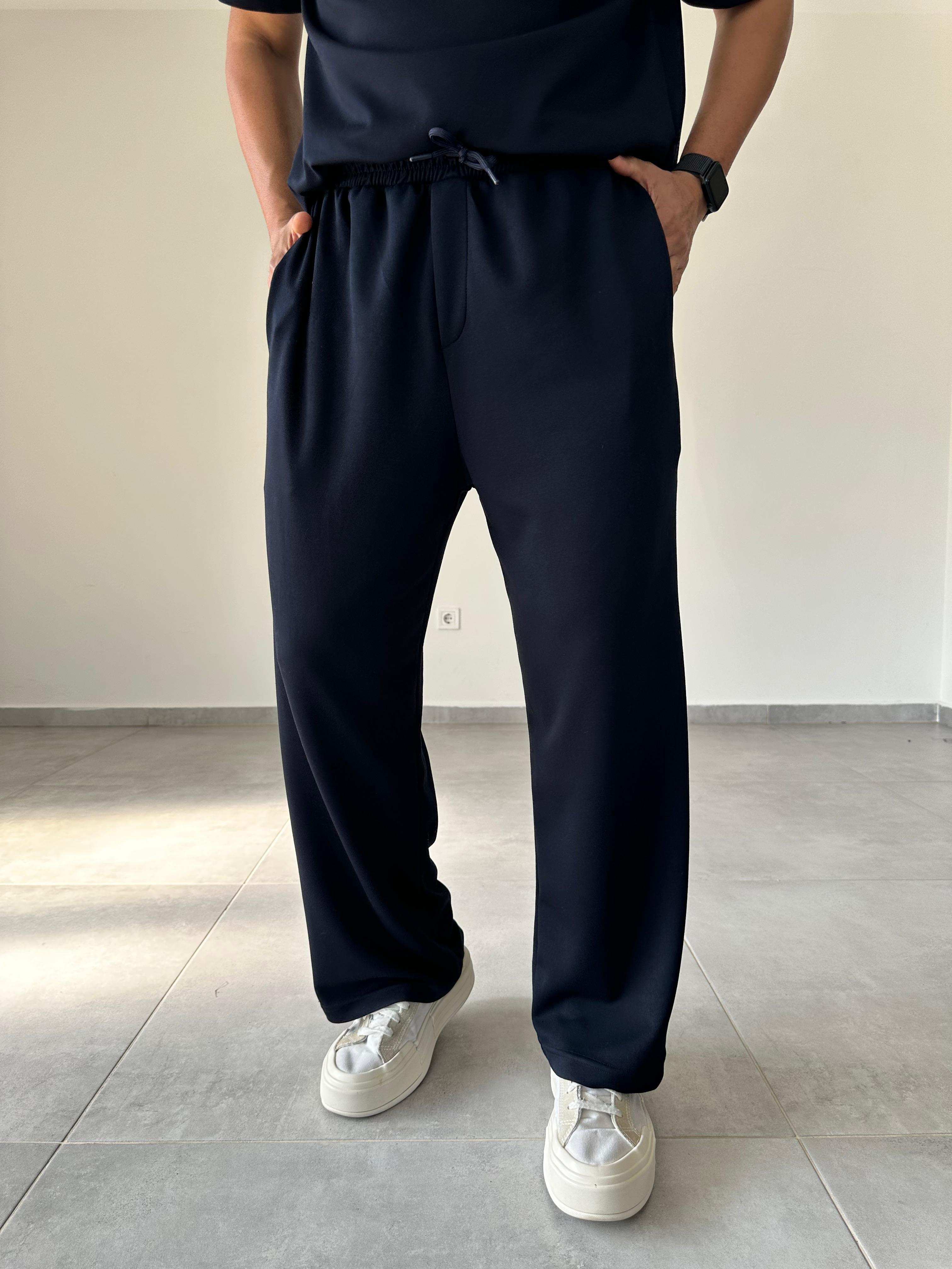 Modal Kumaş Lacivert Renk Rahat Kesim Baggy Pantolon