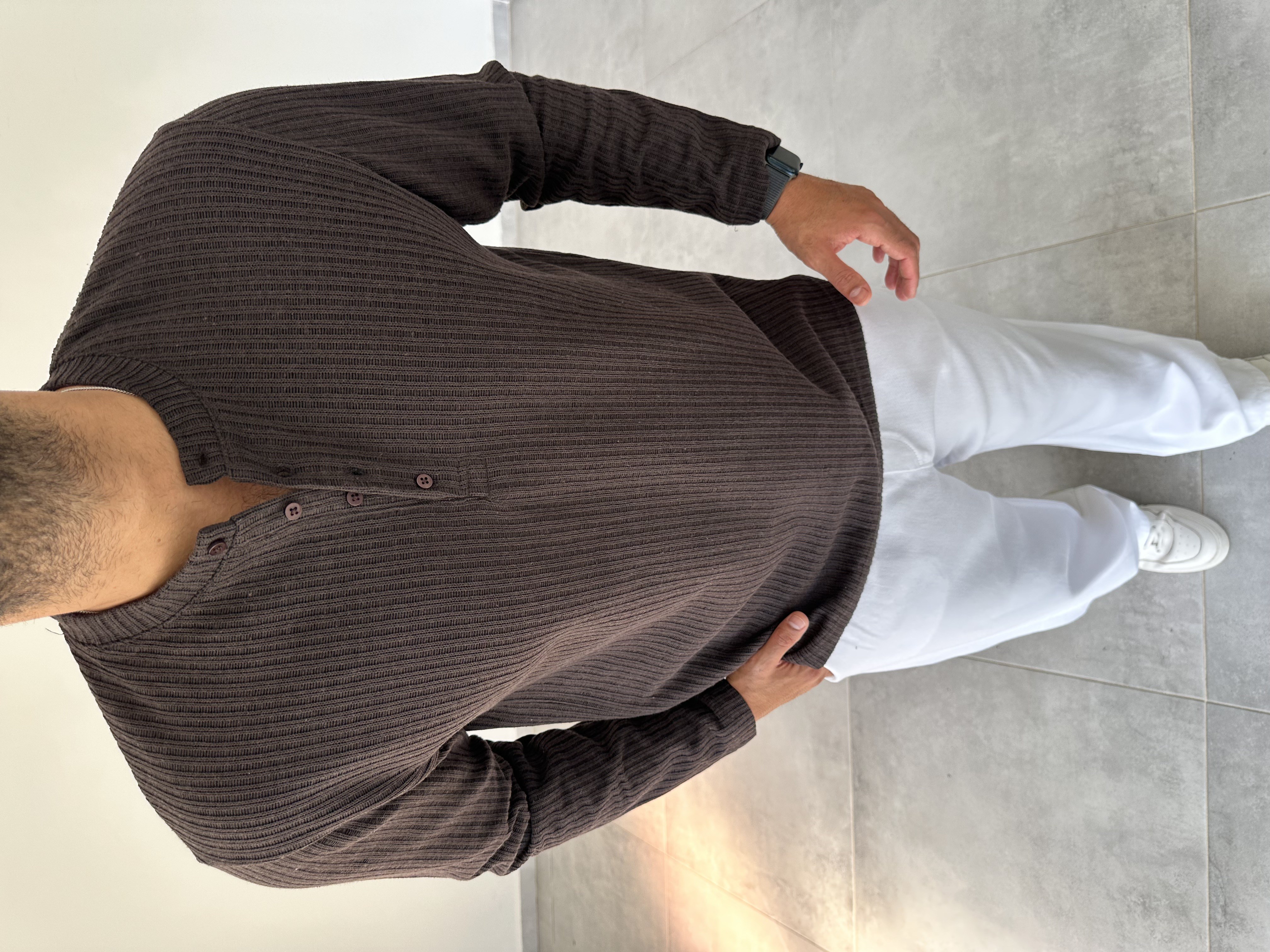 Kahve Renk Düğme Detaylı İnce Sweatshirt
