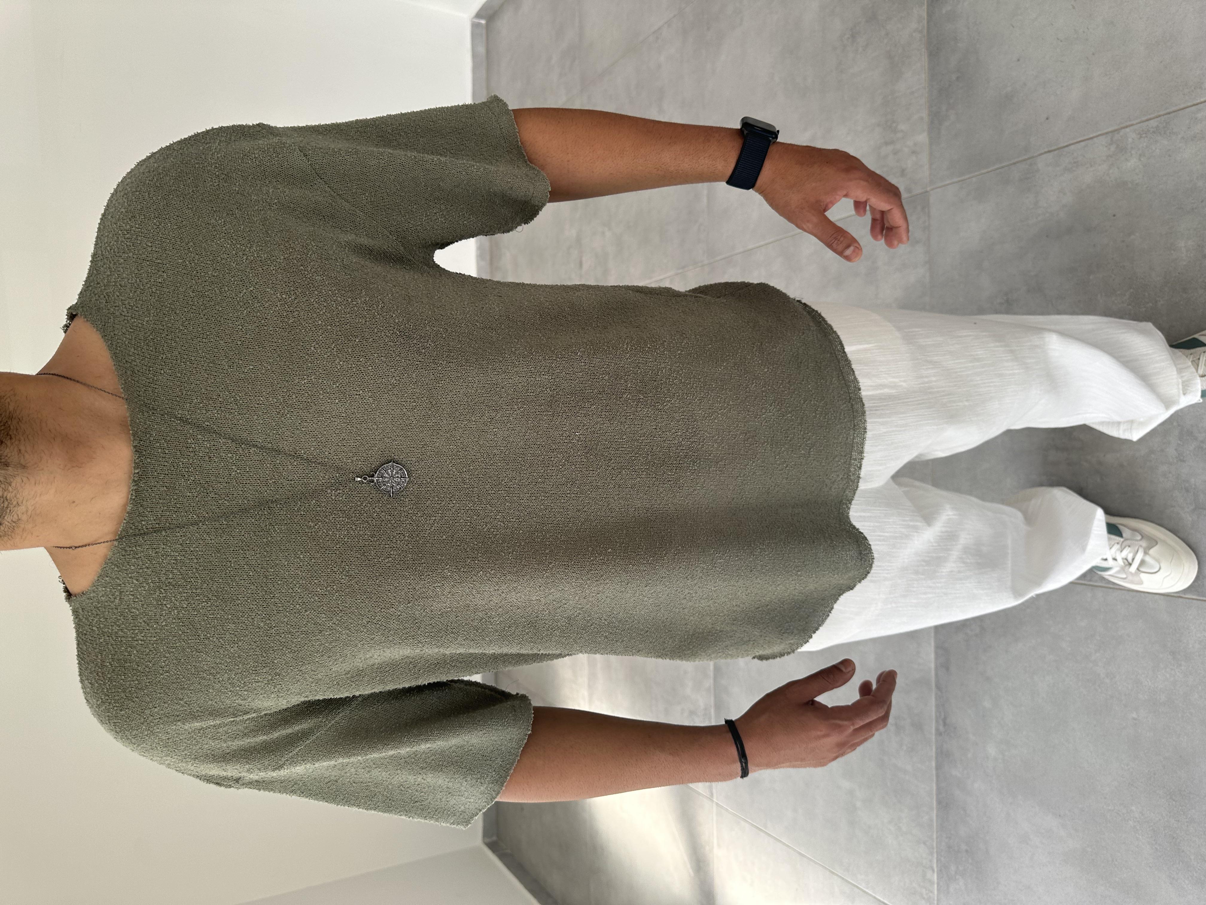 Yeşil Kesik Yaka Detaylı Dokulu Oversize T-Shirt