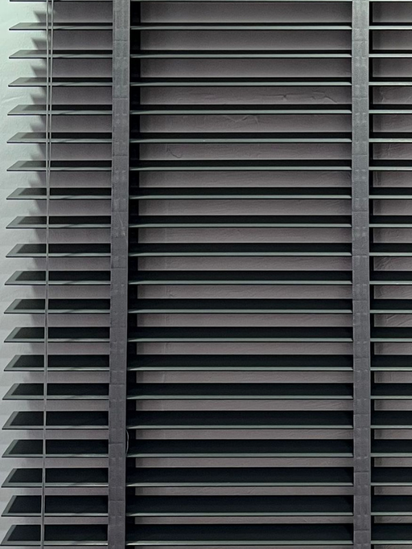 Antrasit Redektörlü Kurdelalı Ahşap Jaluzi