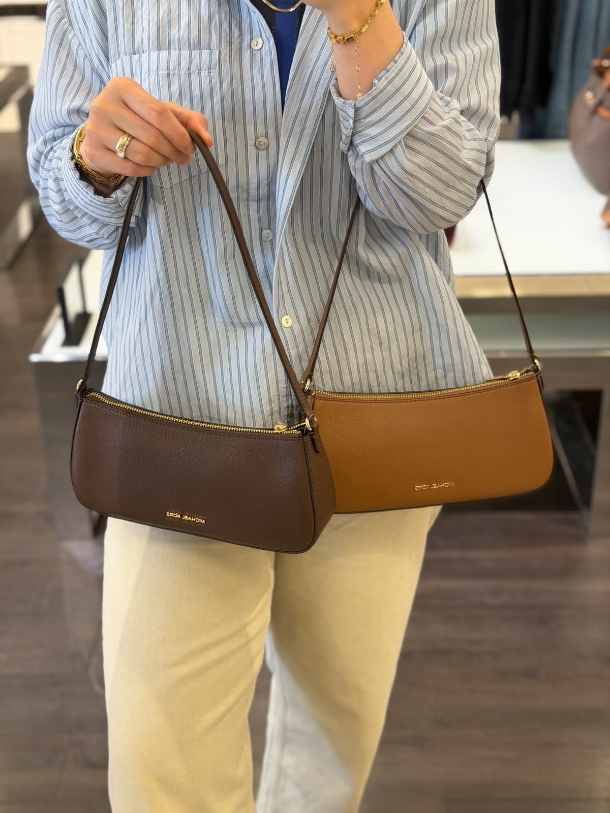 Micheal Kors Sammy Small Leather Pochette