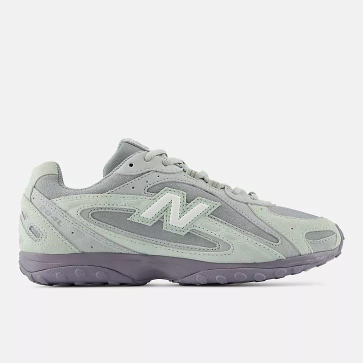 New Balance 204L Silver Moss With Lone Star Grey and Bayberry