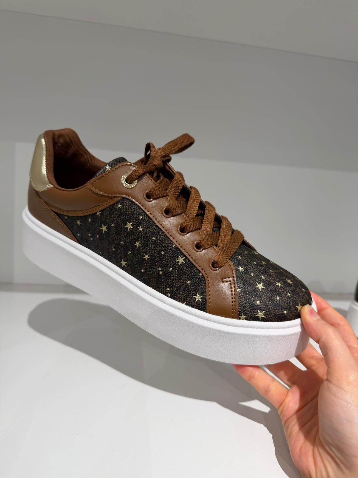 Micheal Kors Sneakers