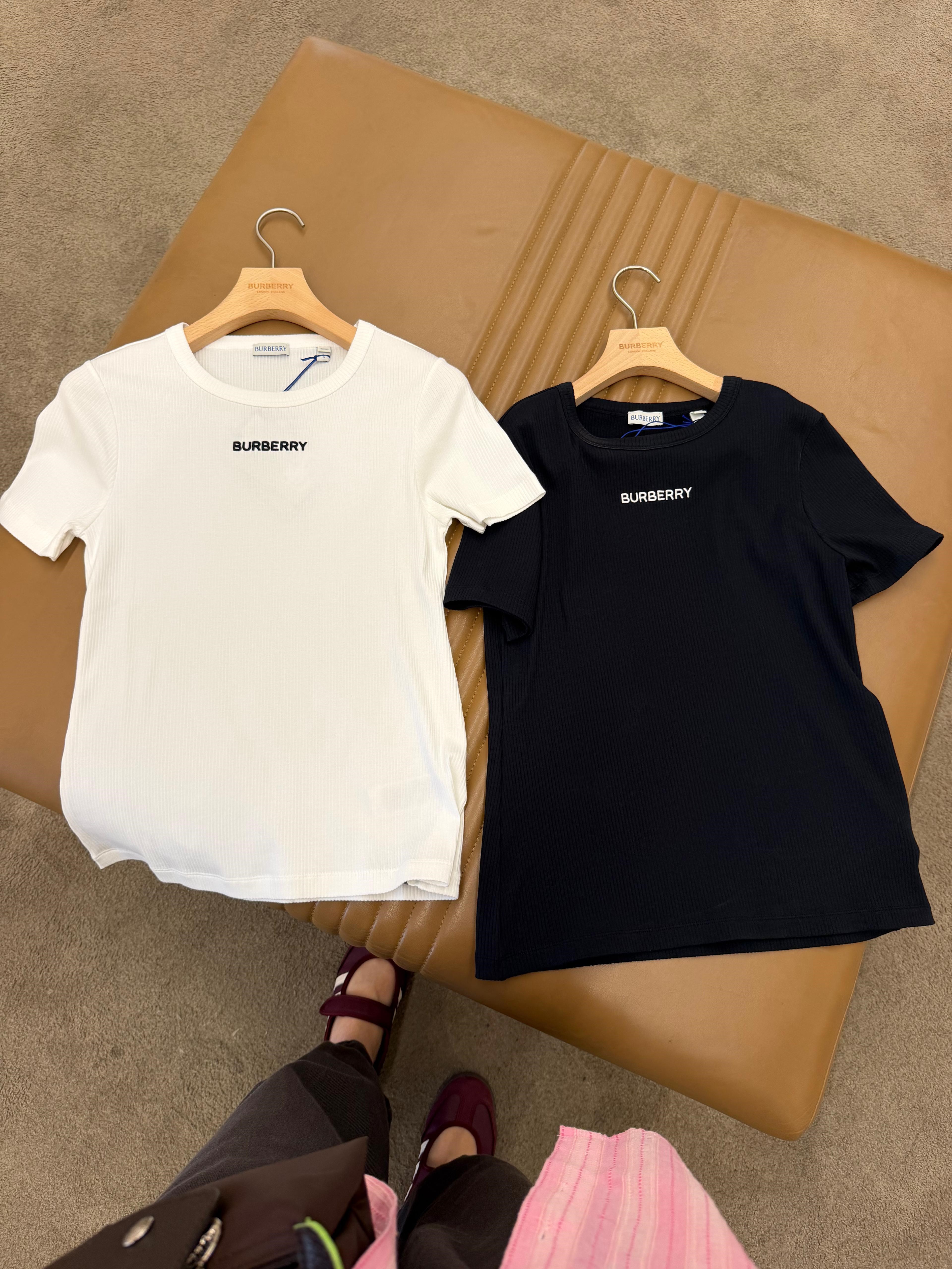 Burberry Tshirt