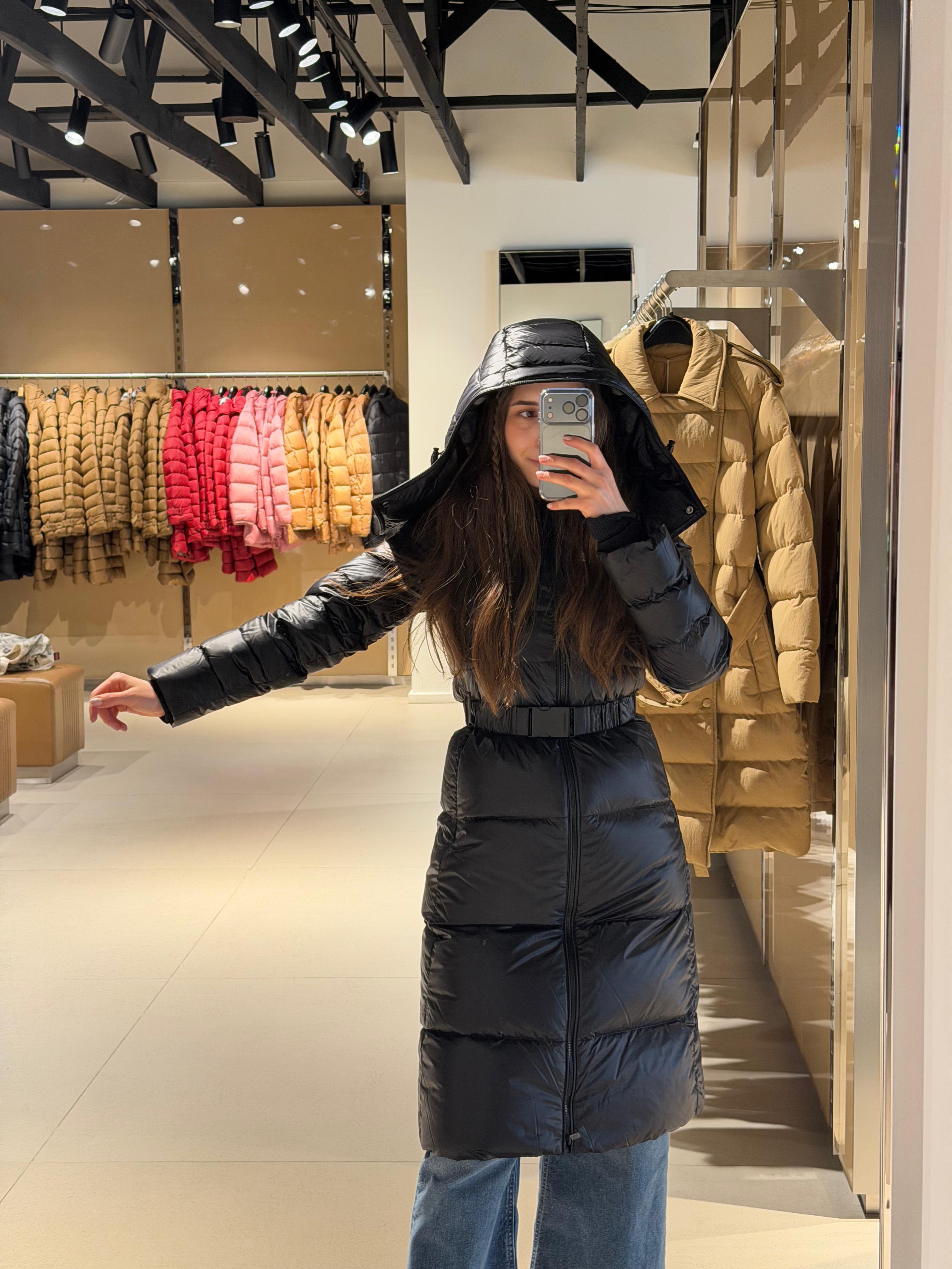 Burberry Kaz Tüyü Mont