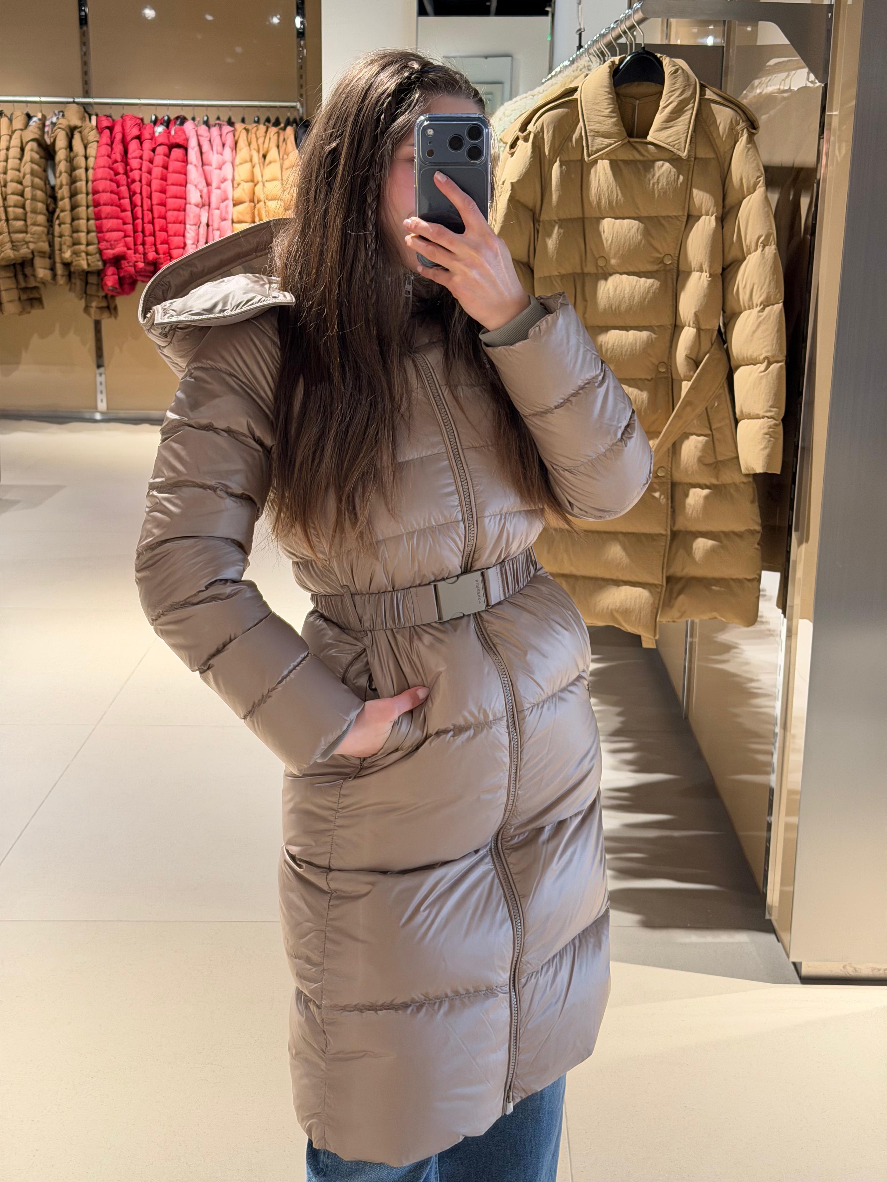 Burberry Kaz Tüyü Mont