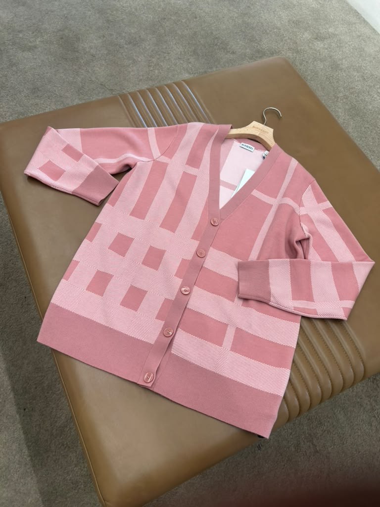 Burberry Oversize