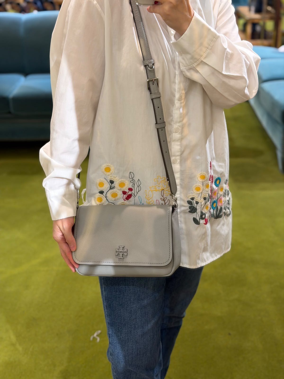 Tory Burch Thea Shoulder Çanta