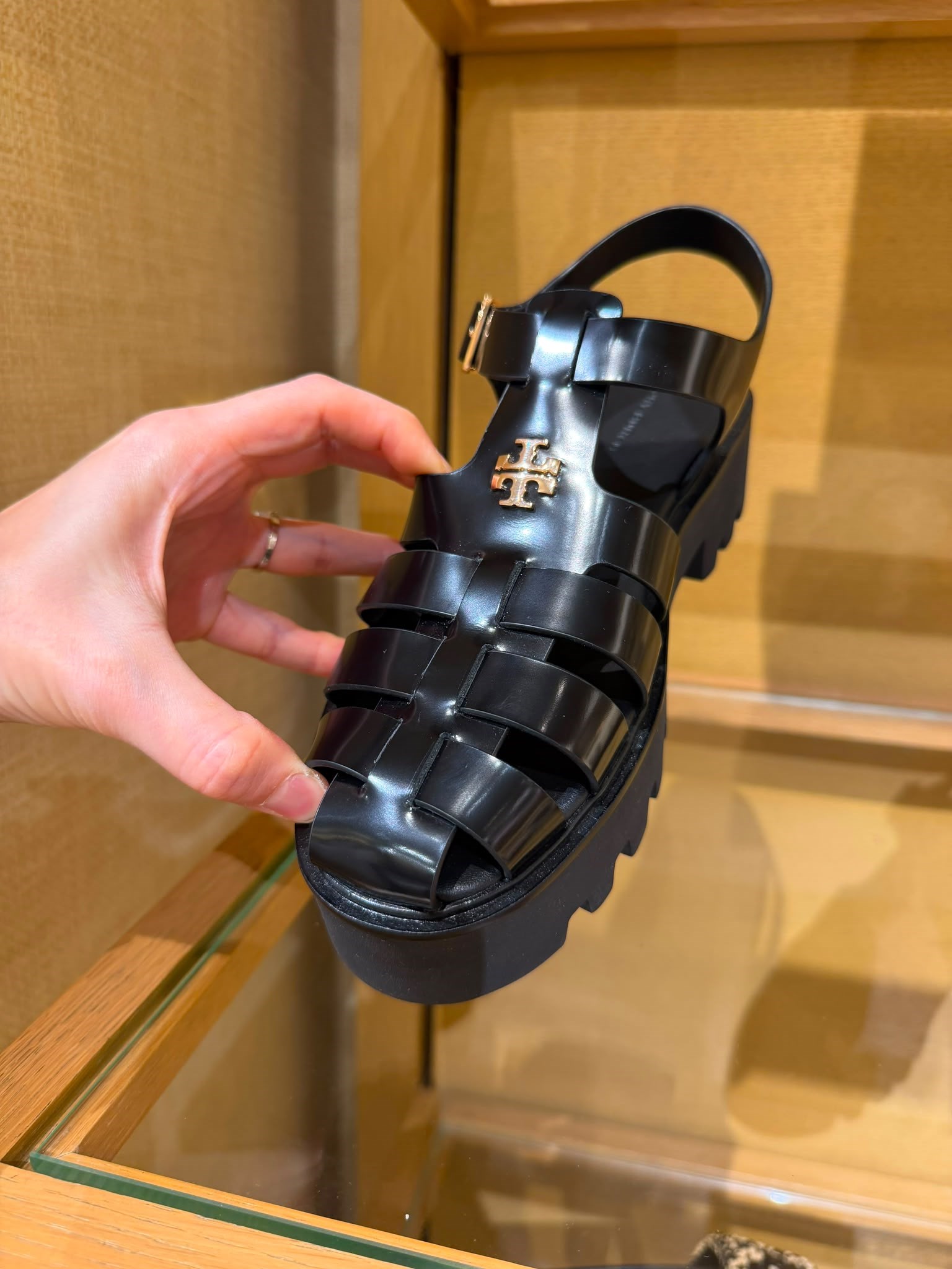 Tory Burch Sandalet