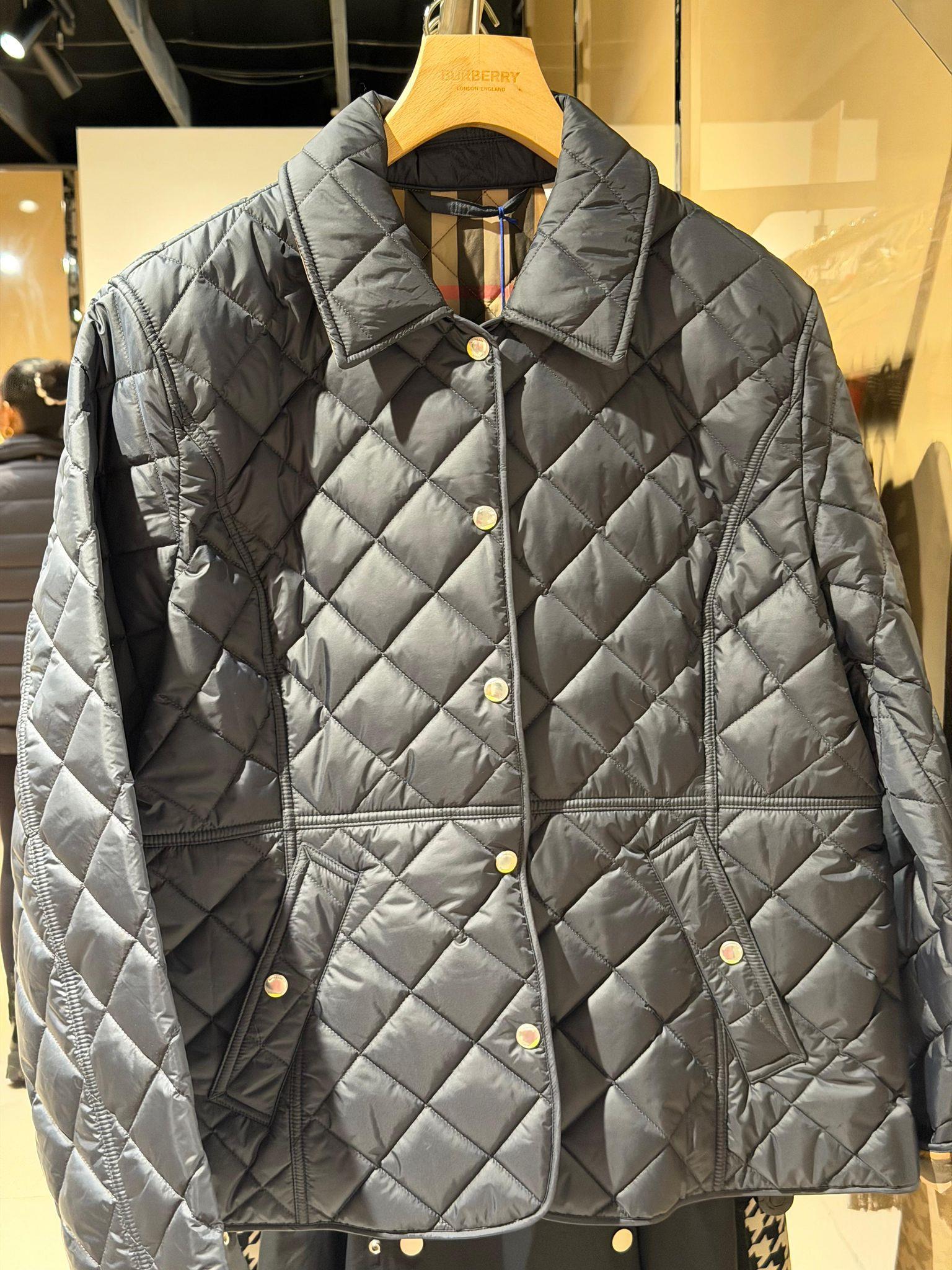 Burberry Mont