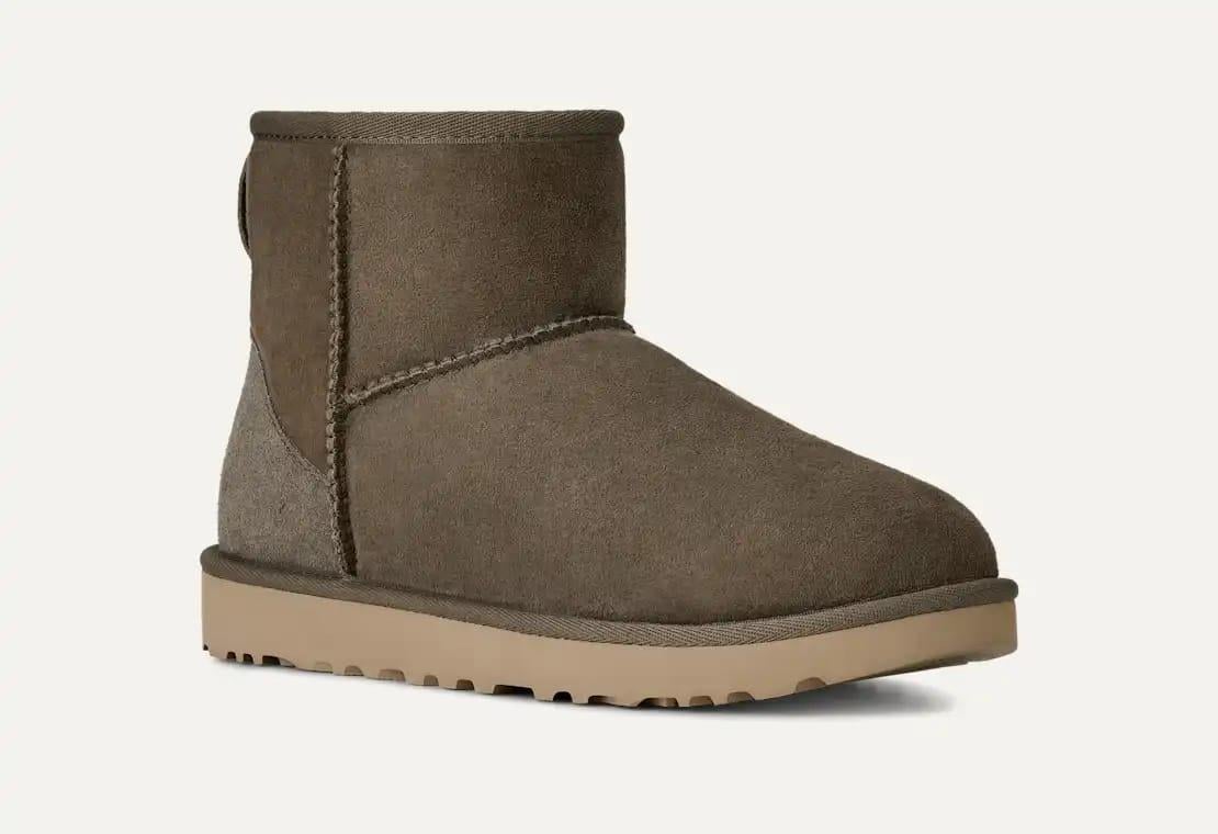Ugg Classic Ultra Mini 2