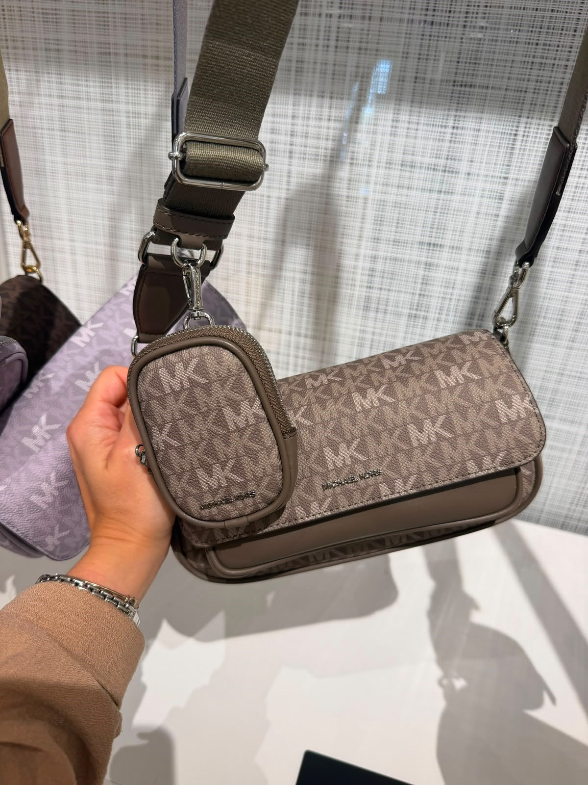 Micheal Kors Aksesuarlı Çanta