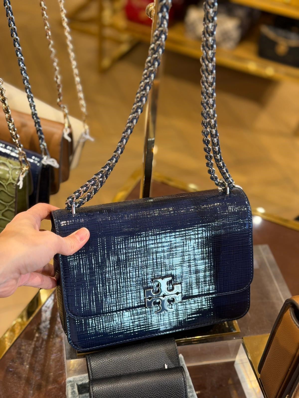 Tory Burch Britten Medium Çanta