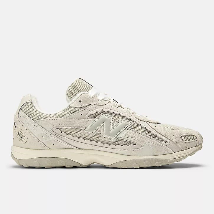 New Balance 204L Sea Salt With Linen Sneakers