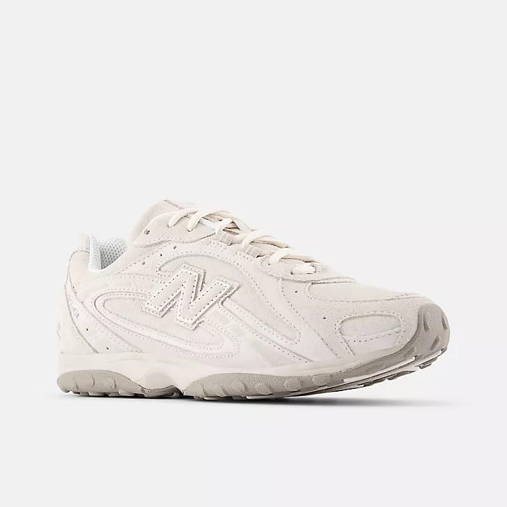 New Balance 204L Timberwolf With Linen Sneakers
