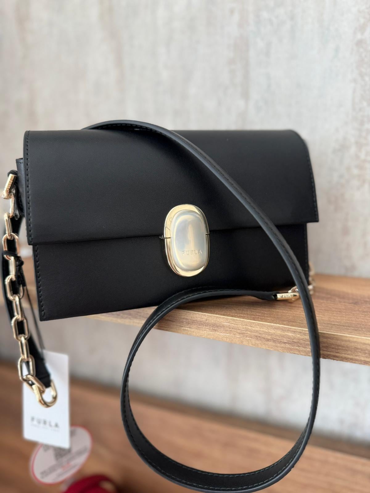 Furla Zincirli Crossbody Çanta