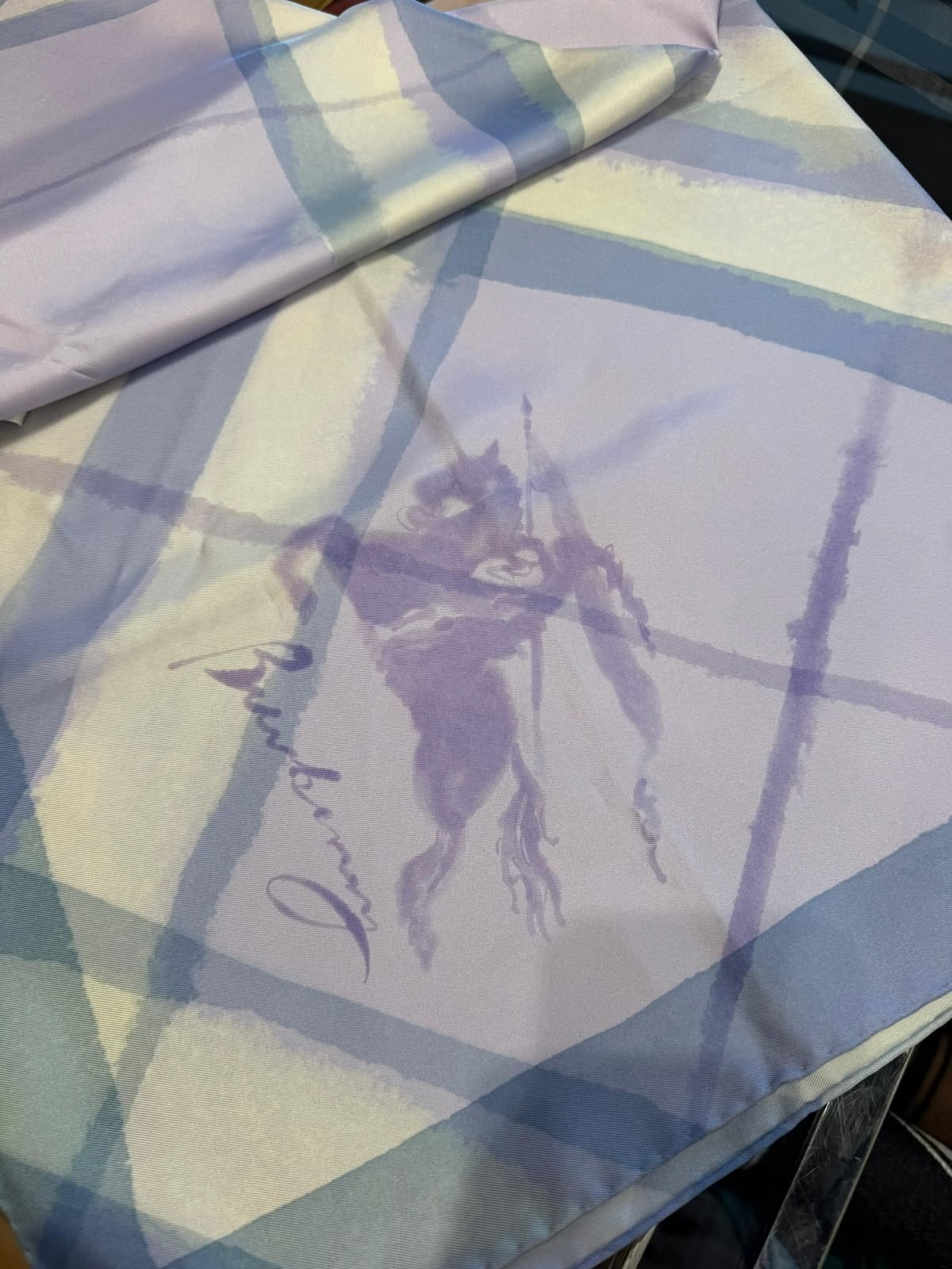 Burberry Eşarp