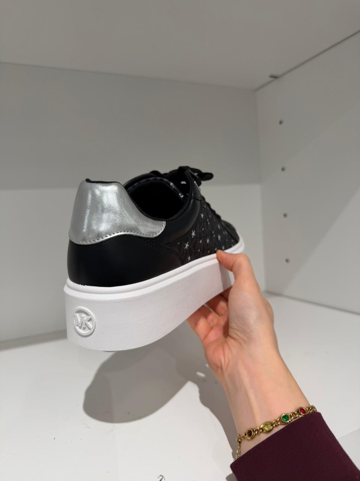 Micheal Kors Sneakers
