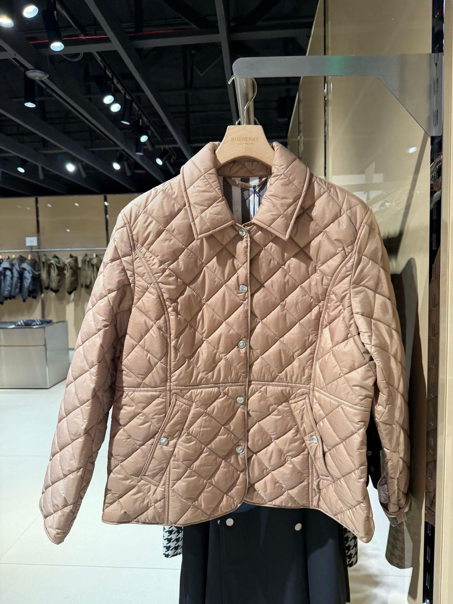Burberry Mont