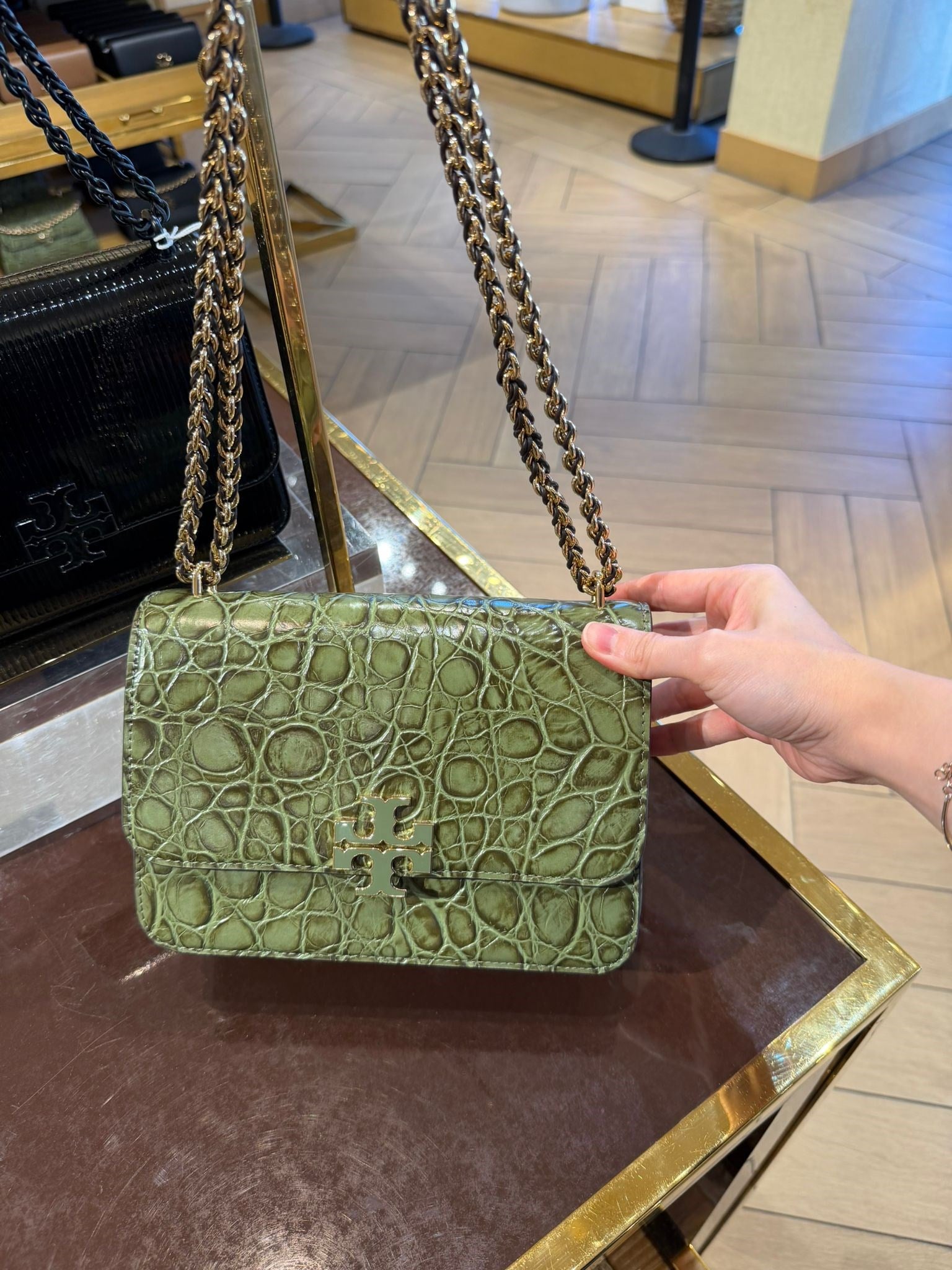 Tory Burch Britten Medium Çanta