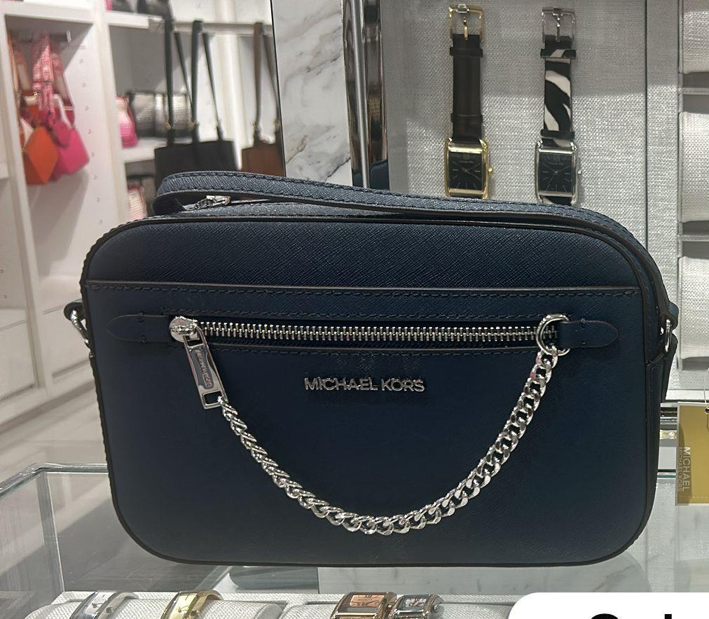 Michael Kors Önü Zincirli Jetset Model Çanta