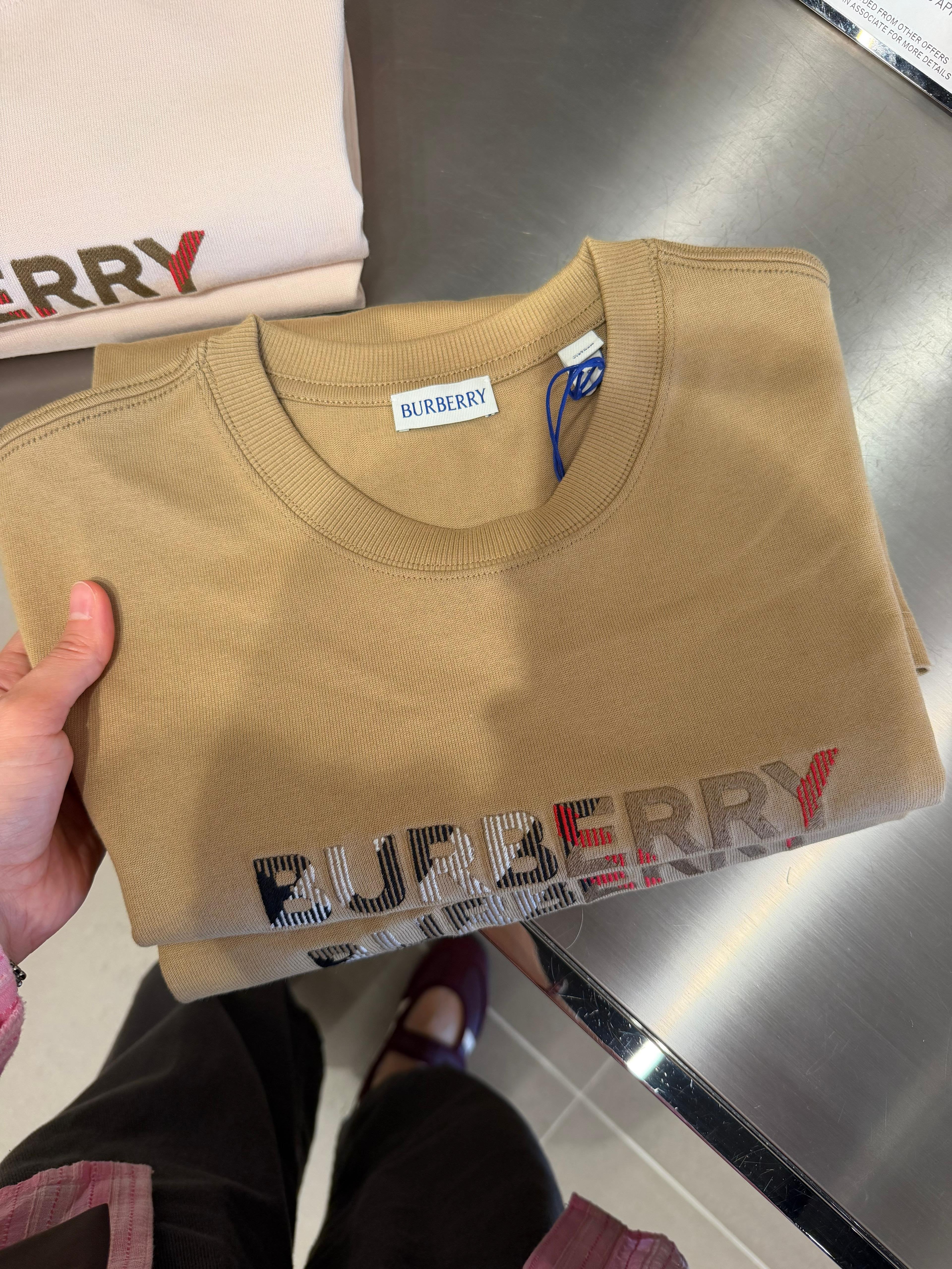 Burberry Tshirt