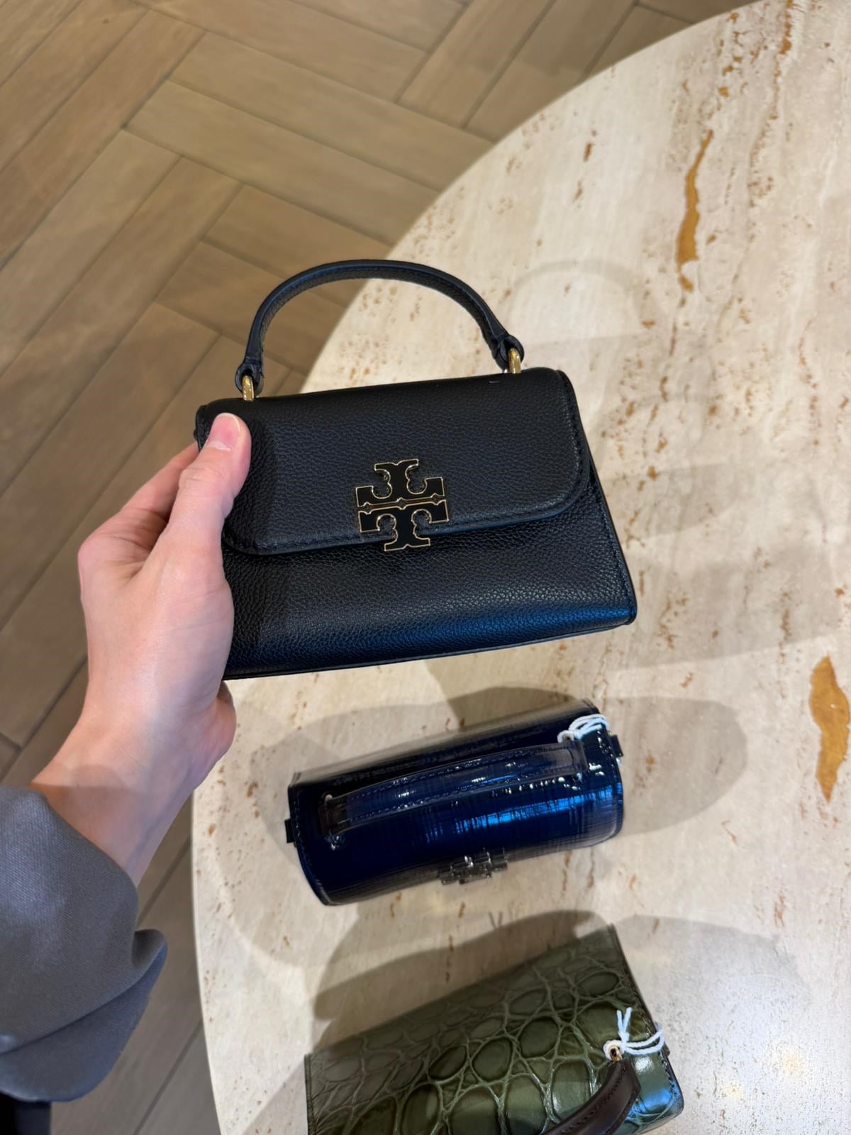 Tory Burch Mini Kulplu Britten Çanta