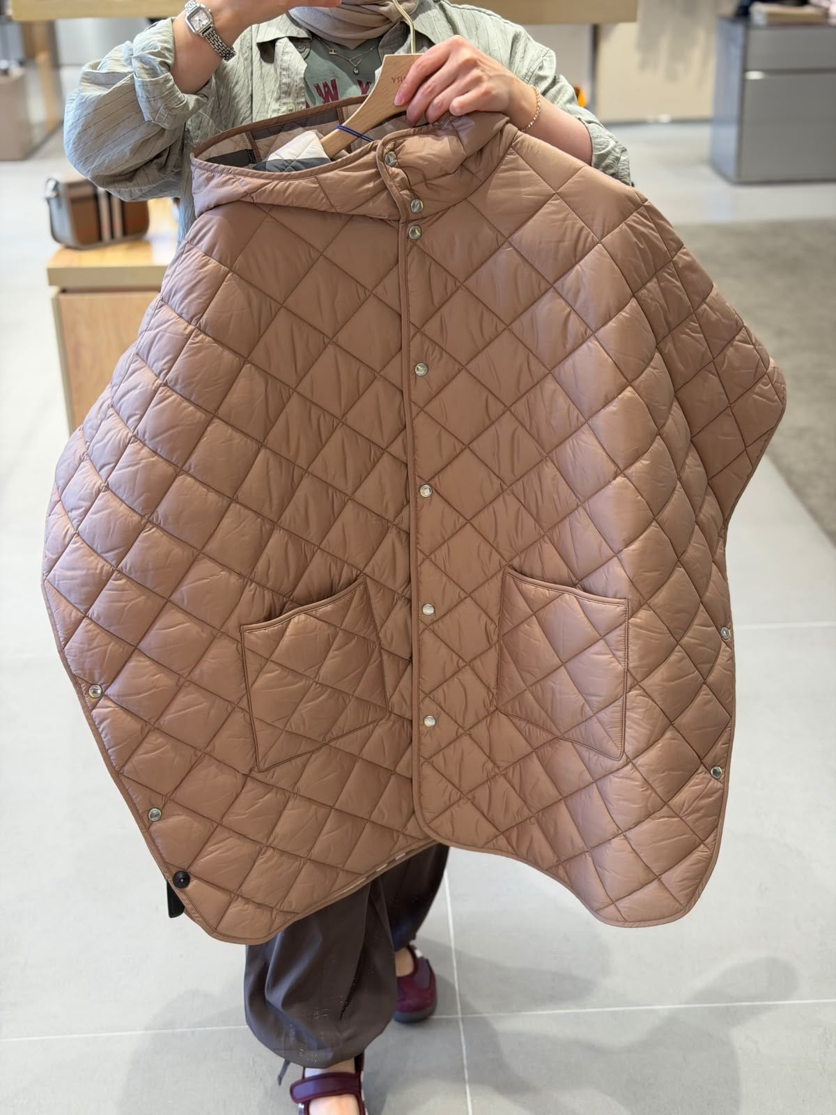 Burberry Pelerin Tarzı Mont