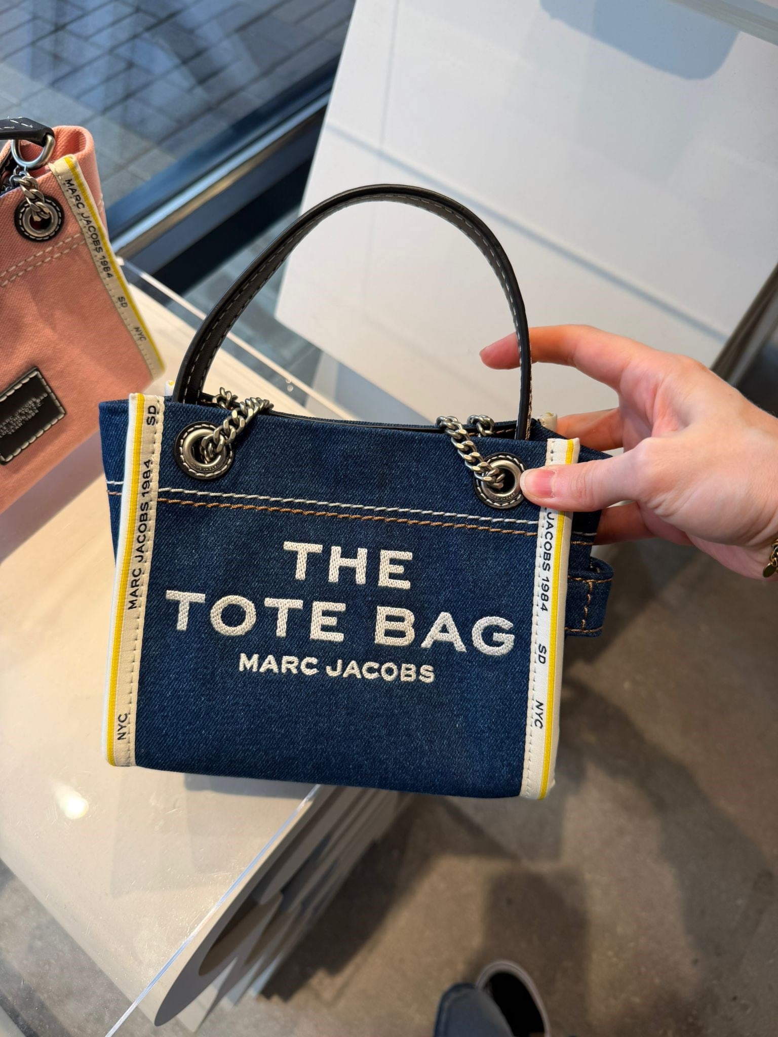  Marc Jacobs Küçük Tote Çanta