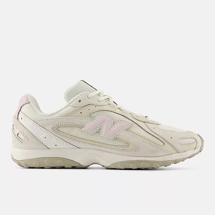 New Balance 204L Sea Salt With Stone Pink