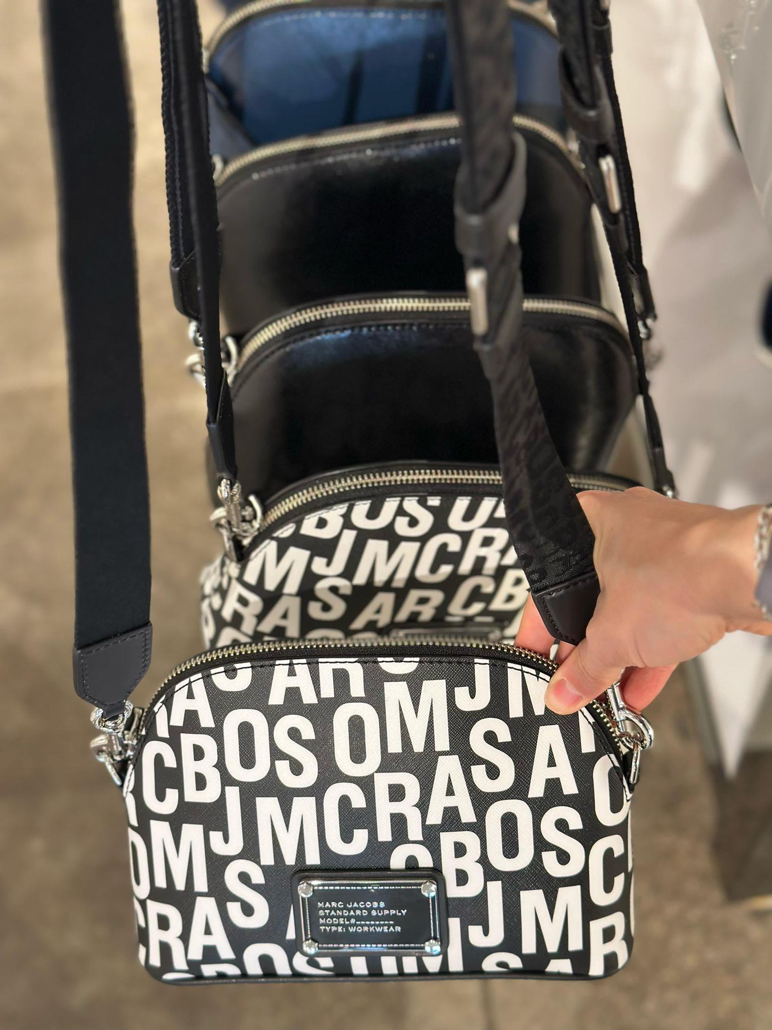 Marc Jacobs D Model Küçük Boy Kalın Askılı Çanta