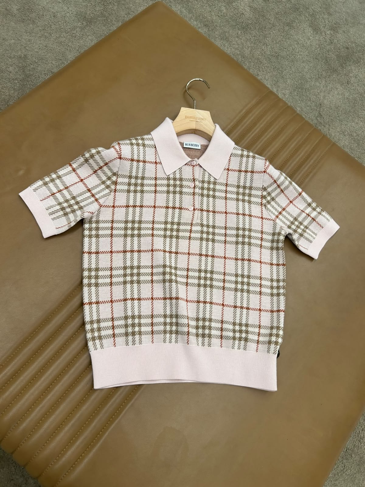 Burberry Tshirt