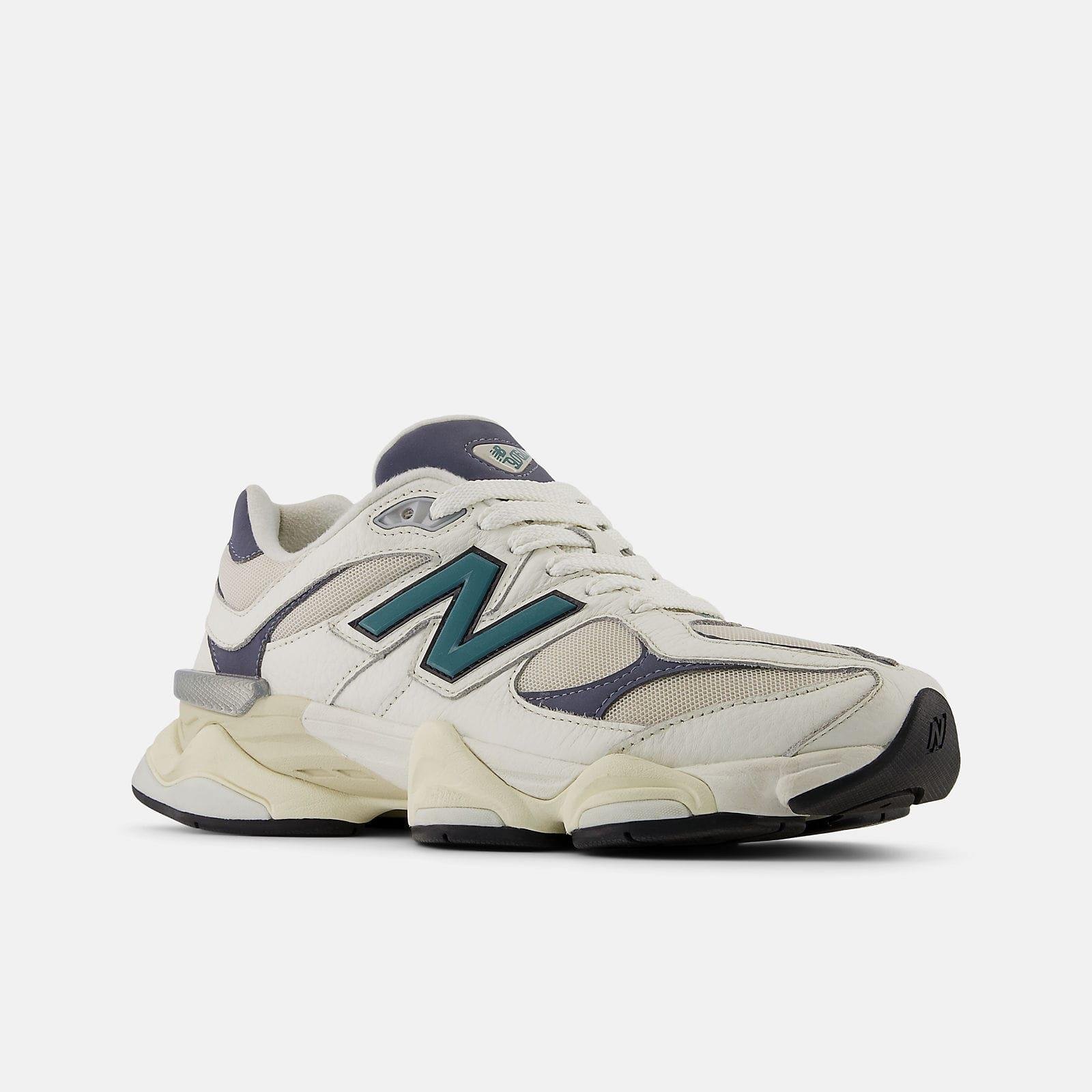NEW BALANCE 9060 model