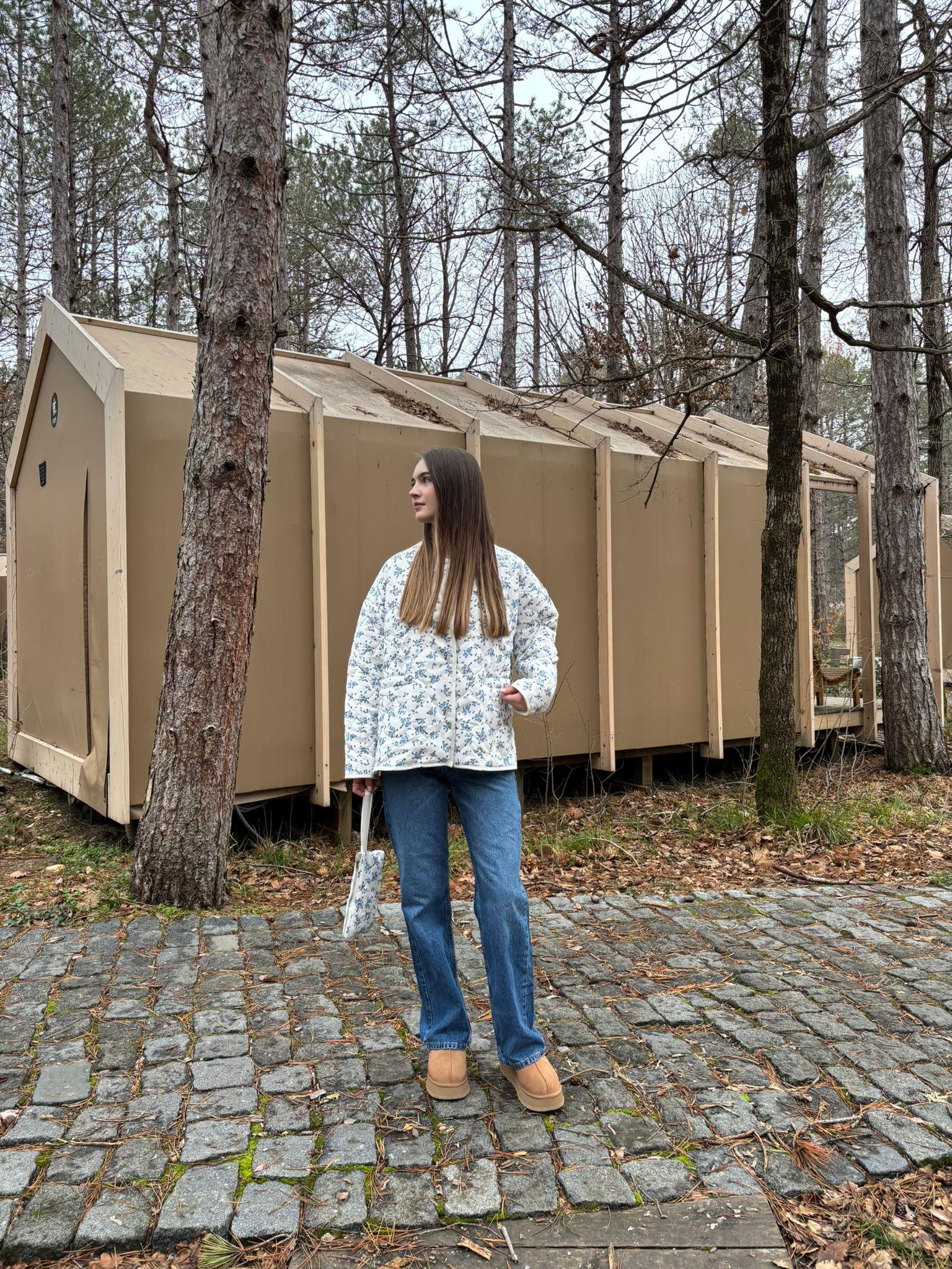 Mavi Çiçekli Oversize Kapitone Ceket