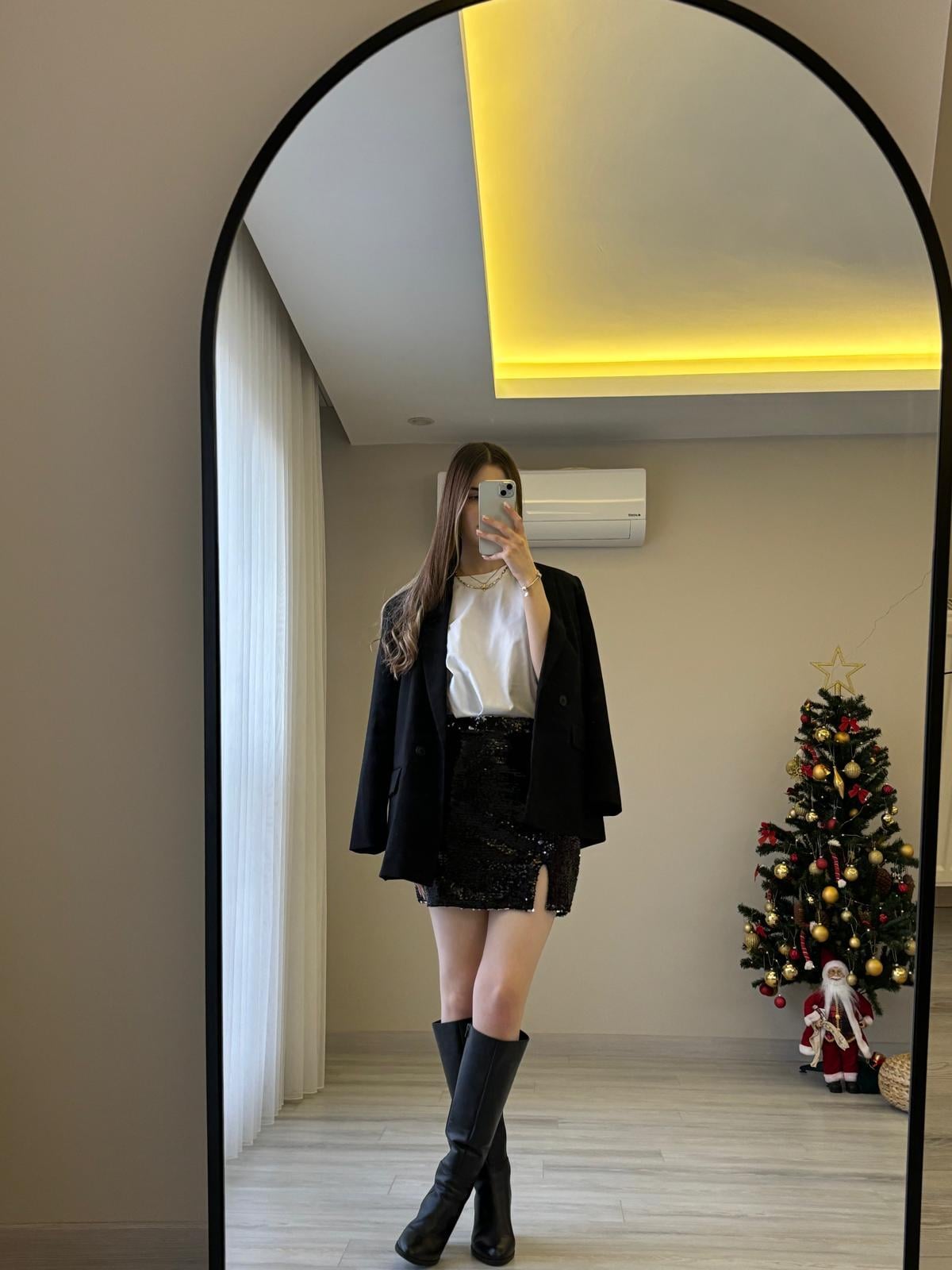 Siyah Payetli Etek 