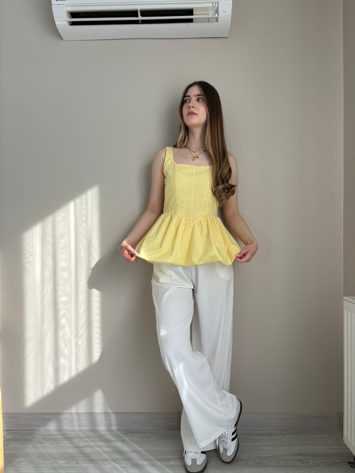 Kare Yaka Balon Bluz Sarı