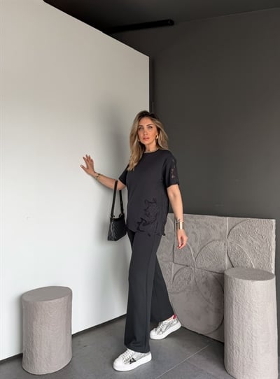 Antrasit Tek Yanı Nakışlı Modal Takım