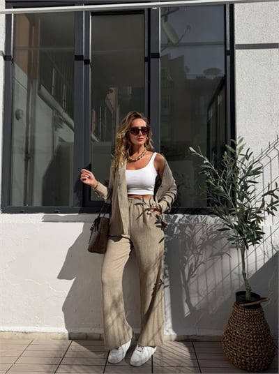 Bej Dokulu Likralı Casual Takım